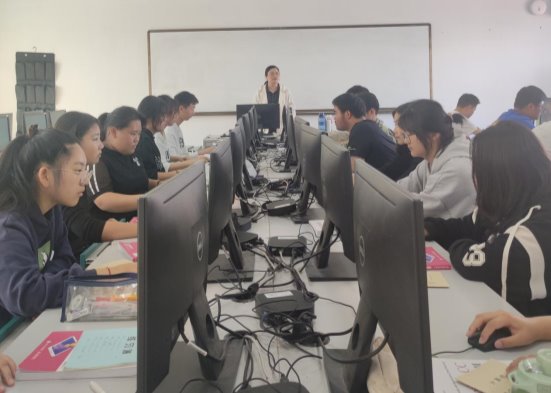 20231025黄炎培研究课1